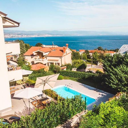 Panoramic Apartment Sea View And Pool Opatija Ičići Eksteriør bilde