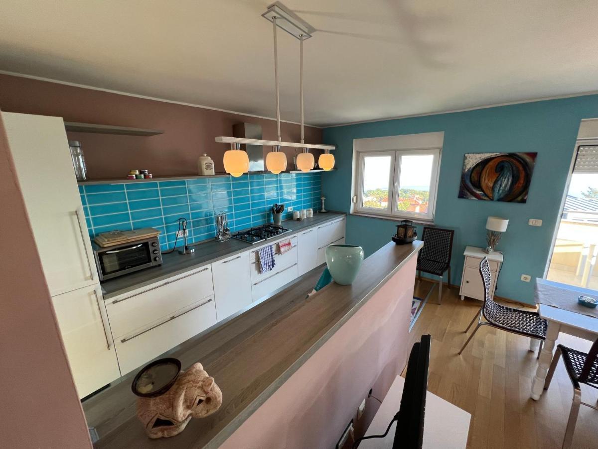 Panoramic Apartment Sea View And Pool Opatija Ičići Eksteriør bilde