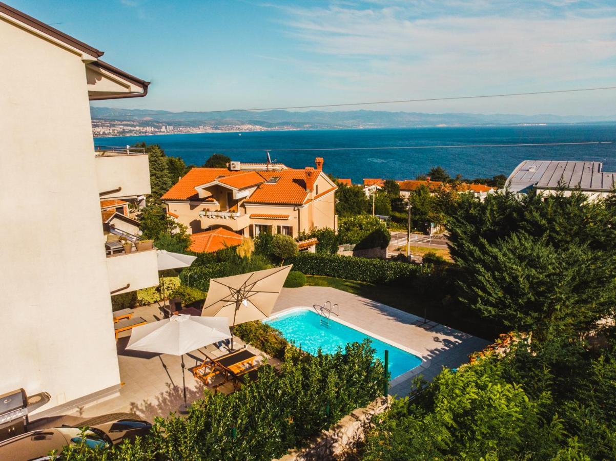Panoramic Apartment Sea View And Pool Opatija Ičići Eksteriør bilde