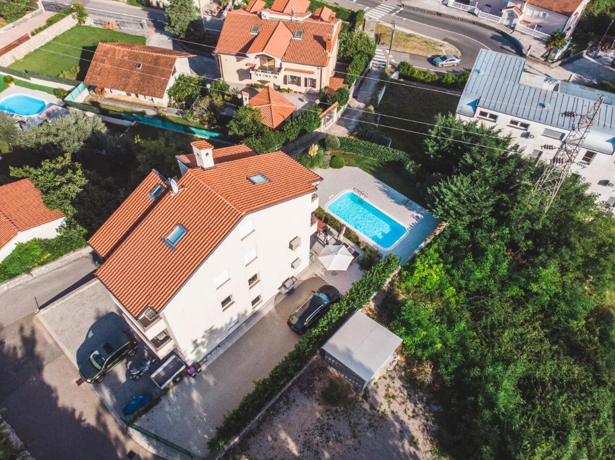 Panoramic Apartment Sea View And Pool Opatija Ičići Eksteriør bilde